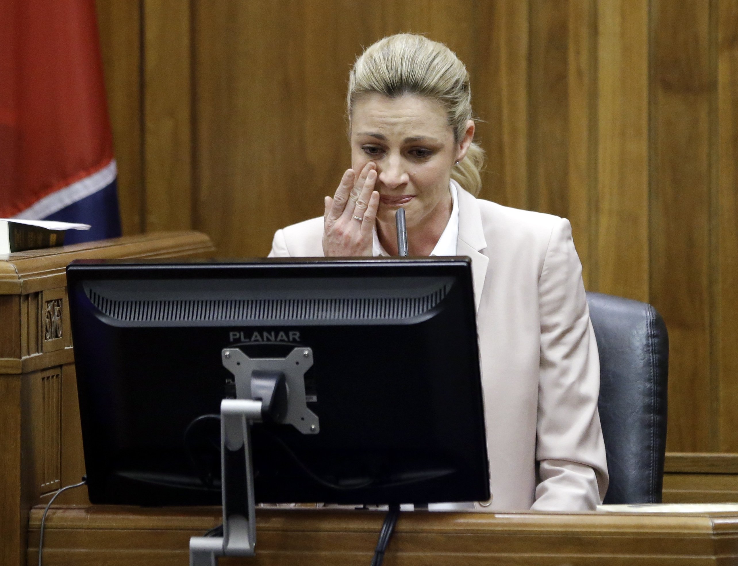 Erin Andrews gets $55M in nude video lawsuit after hotel 